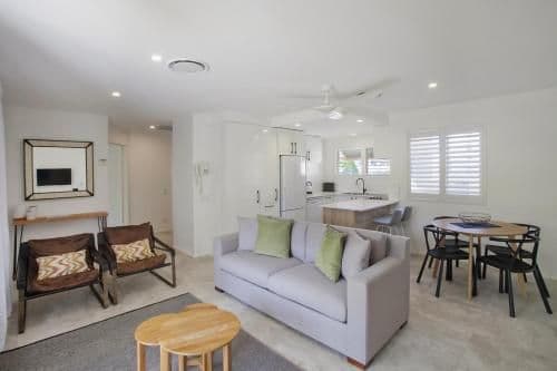 Two-Bedroom River/Park View Apartment