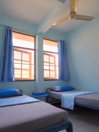 Standard Twin Room with Shared Bathroom