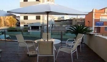 Hotel 10003
