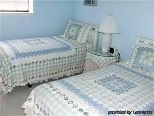 Seascape Resort Villas0