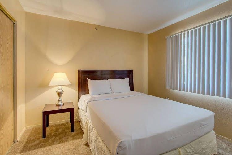 Emerald Suites1