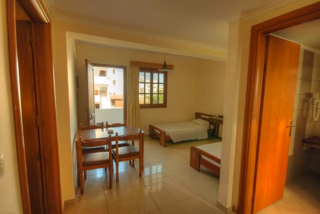 APARTMENT CAPACITY 4