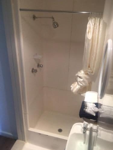 Budget King Room