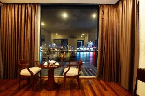 Suite with River View