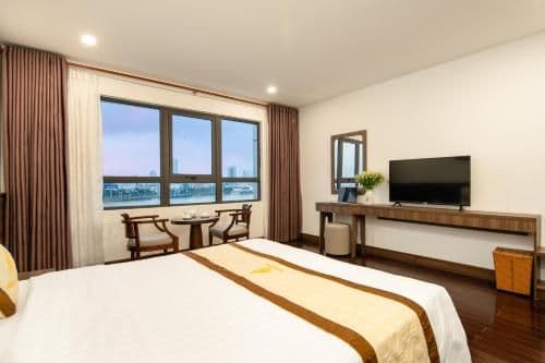 Deluxe Room with River View