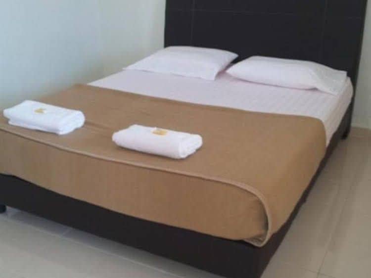 Huda Inn Huda Inn