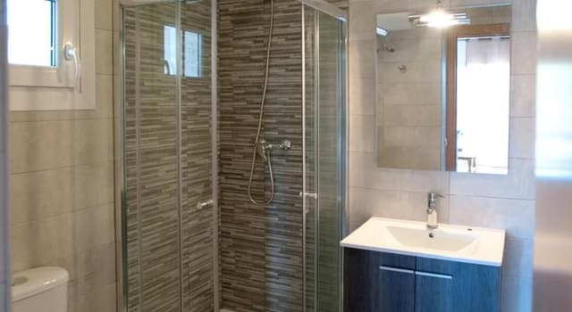 BUNGALOW CAPACITY 4 TWO BEDROOMS