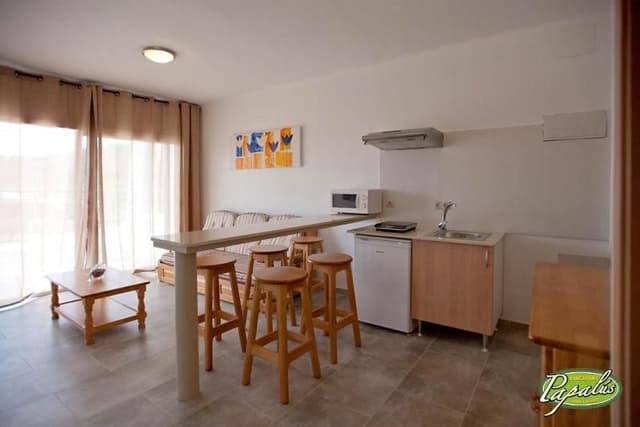 BUNGALOW CAPACITY 4 TWO BEDROOMS