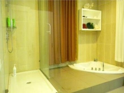 Nathalie's Villa2