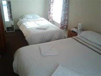 Dering Lodge Dering Lodge