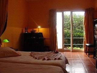 Inn & Art Hotel Gallery1