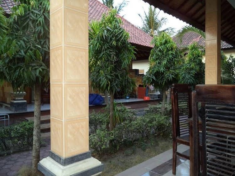 Nusa Dewata Bungalows1