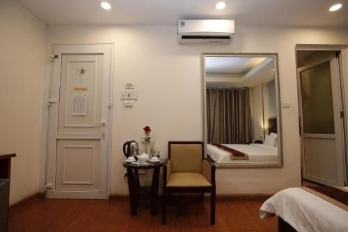 โรงแรมเอ25 46 เชาลอง (A25 Hotel 46 Chau Long)4