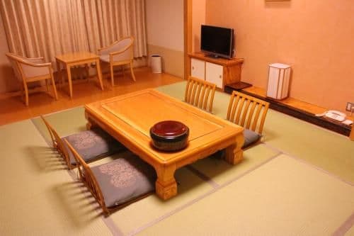 Japanese-Style Family Room - Main Building