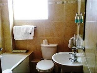 Ponsmere Hotel1