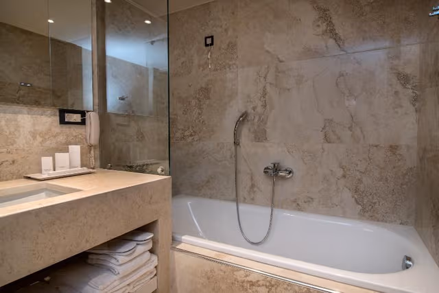 JUNIOR SUITE SUPERIOR