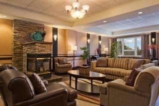 Best Western Chocolate Lake Hotel Best Western Chocolate Lake Hotel