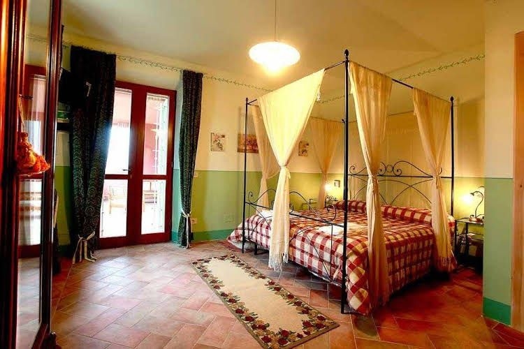 Borgo San Giuliano1