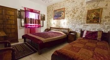 Spot Hotel4