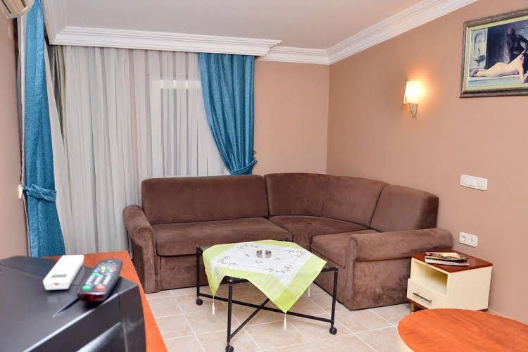 Cekmen Hotel2
