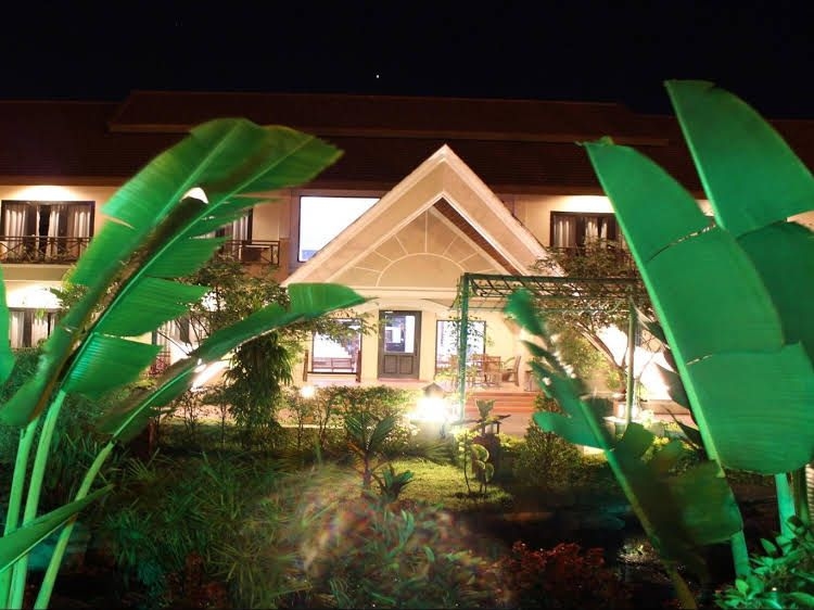 Daosavanh Resort & Spa Hotel0