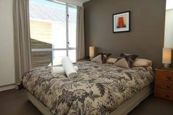บริ้งค์ลีย์ รีสอร์ท (Brinkley Resort)2