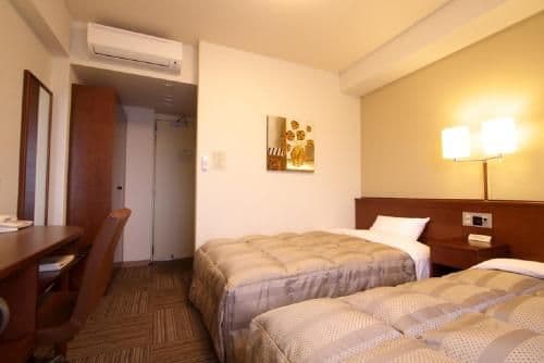 Standard Twin Room - Non-Smoking