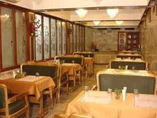 Hotel Deep Avadh
