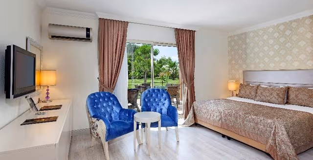 VILLA DELUXE