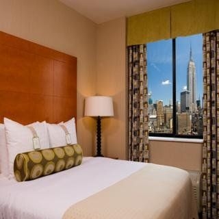 Holiday Inn Manhattan 6th Avenue4