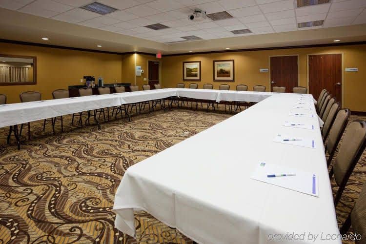 Holiday Inn Express Hotel & Suites Shakopee Holiday Inn Express Hotel & Suites Shakopee
