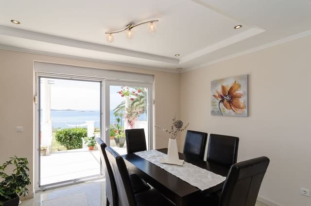 APARTMENT SEA VIEW TWO BEDROOMS