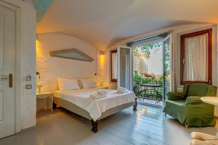 Cunda Battalos Kucuk Otel0
