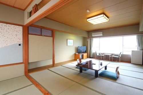 โอเอโดะ ออนเซ็น โมโนกาตาริ นางาซากิ โฮเทล เซย์ฟุ (Ooedo Onsen Monogatari Nagasaki Hotel Seifu)1