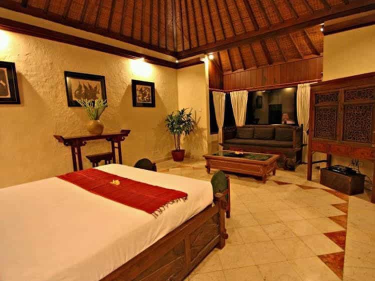 Villa Baja Villa Baja