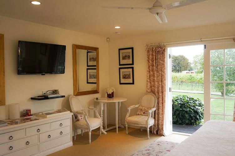 Aylstone Boutique Retreat2