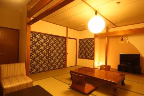 Room Selected at Check-In Breakfast Included