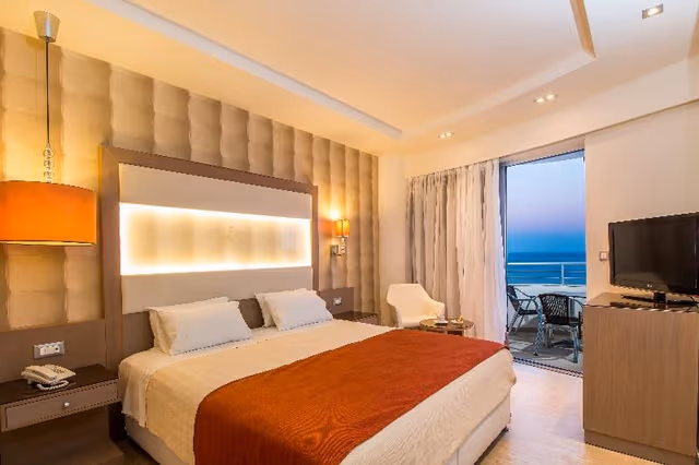 Double or Twin DELUXE SEA VIEW