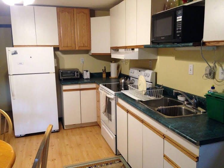 Ravensong Guest House0
