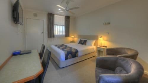 Queen Suite