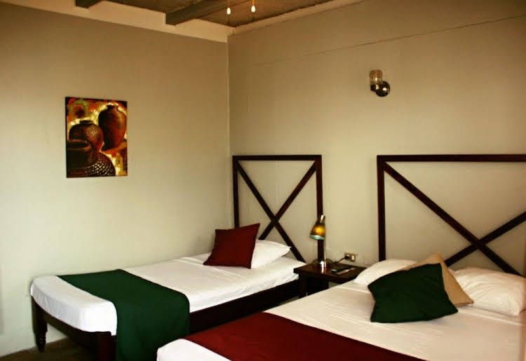 Hotel Liberia2