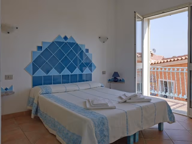 APARTMENT CAPACITY 6