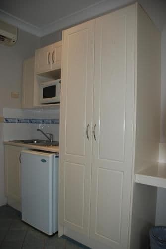 Off Street Queen Room