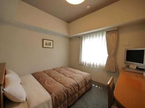 Single Room - Non-Smoking