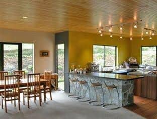 Ridge Country Retreat Ridge Country Retreat