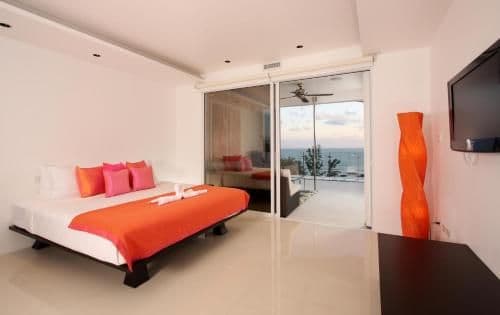 Three-Bedroom Penthouse with Plunge Pool