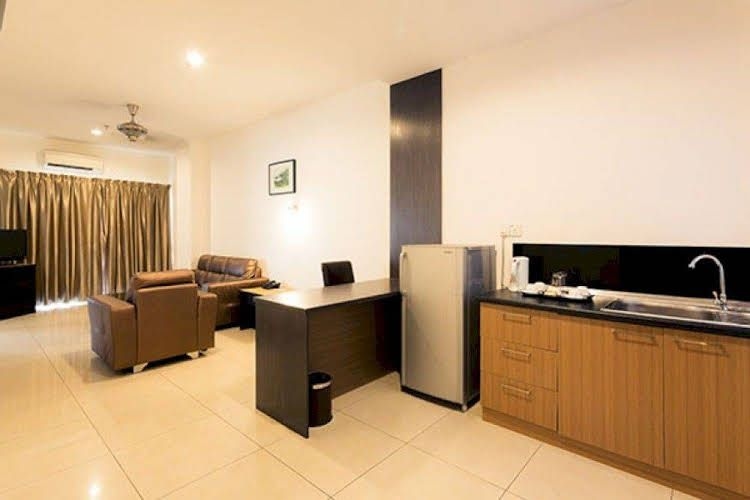 Tower Regency Hotel & Apartments3