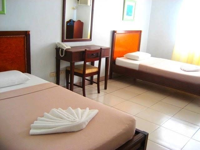Sun Avenue Tourist Inn & Cafe1