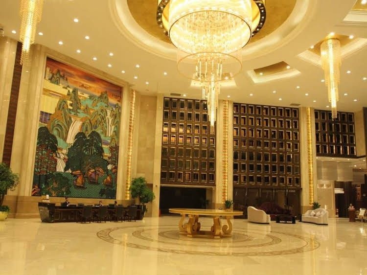 Nanhai Jiayi International Hotel1