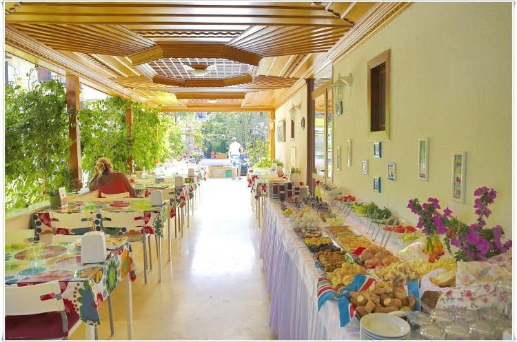 Ayka Hotel0